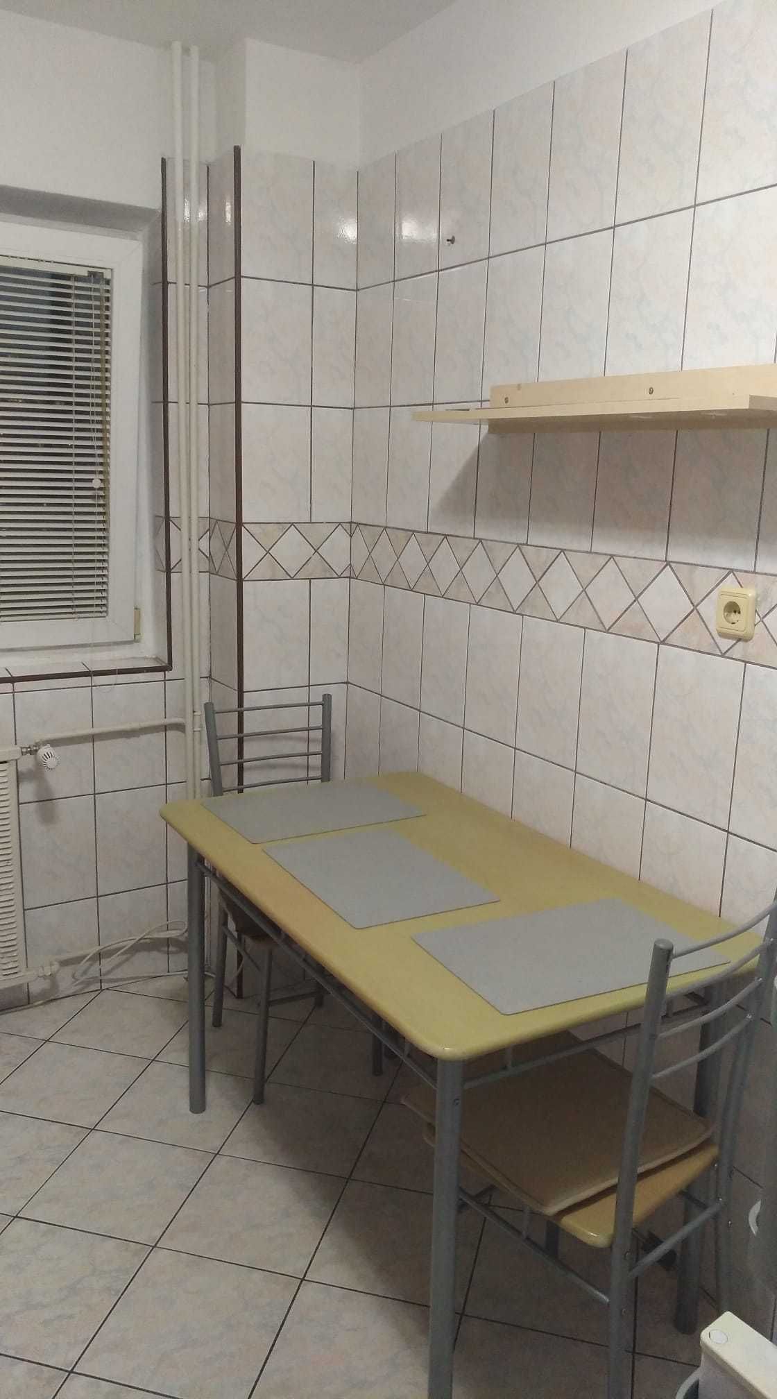Inchiriez Apartament Dristor 2 camere decomandat