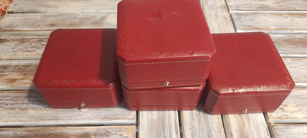 Стара оригинална кутия  Cartier за часовник биижута