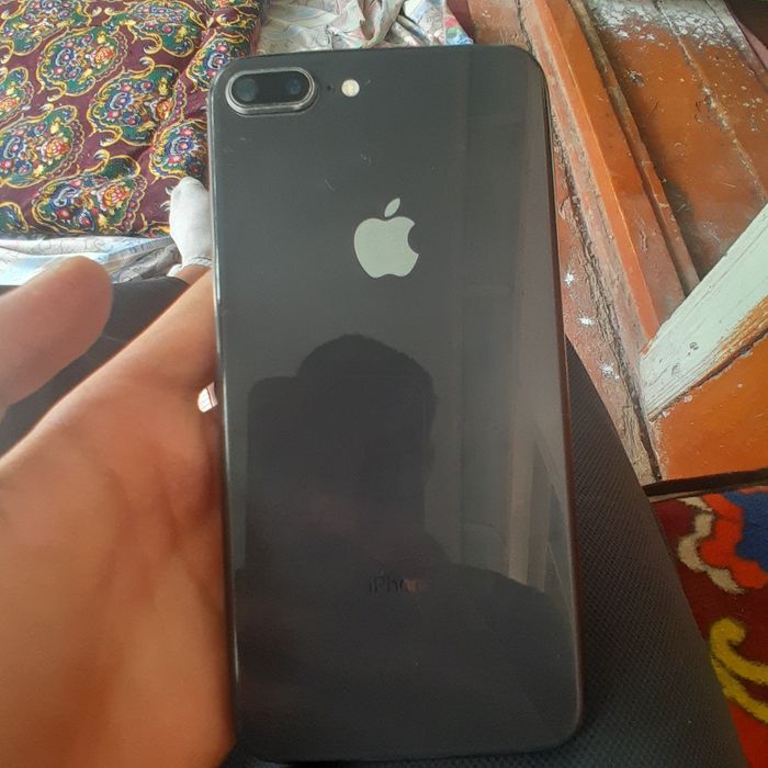 Iphone 8 plus sotiladi