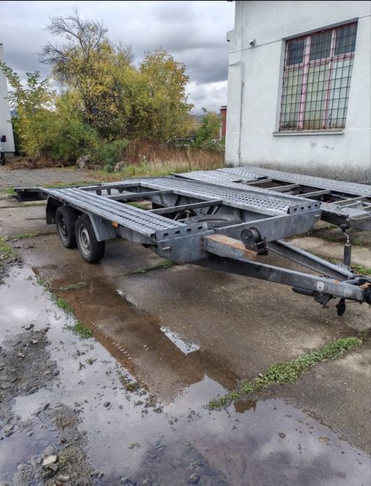 Inchiriez platforme auto