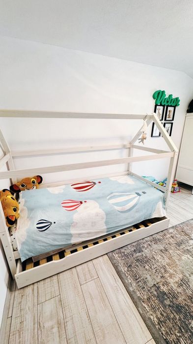 Pat copii . Stil căsuța , dublu.