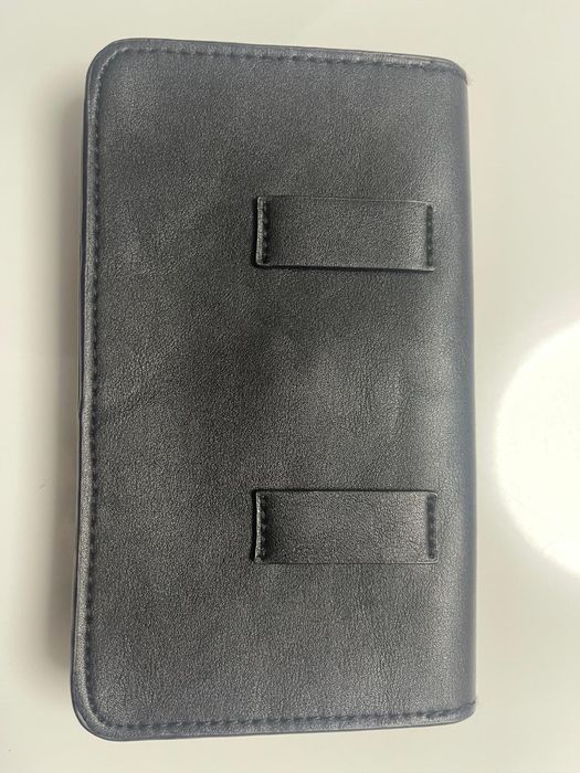Portofel DKNY impecabil