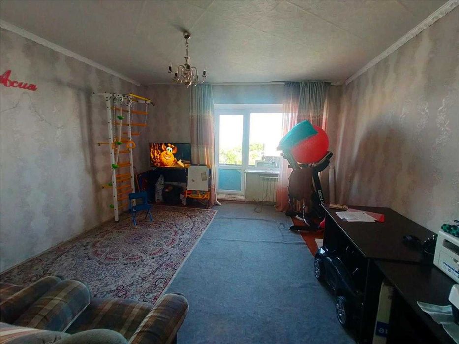 2х комнатная, 64 кв.м. кухня 9,6, 1983 г. постройки. Ипотека без ПВ
