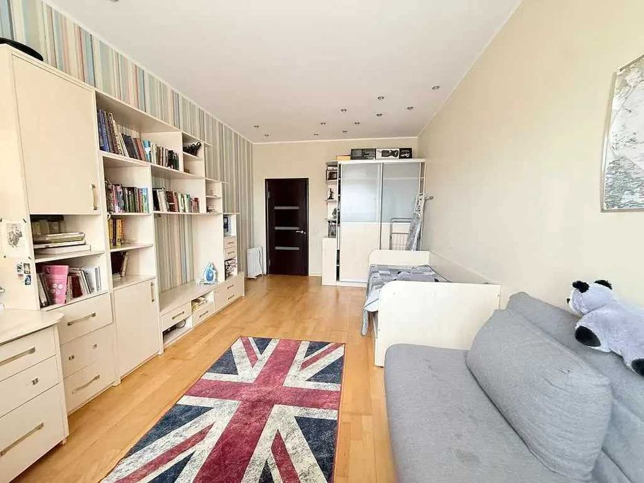 Дава се под наем Двустаен апартамент в София, Център - 65 кв.м за 408 € - Снимка #3