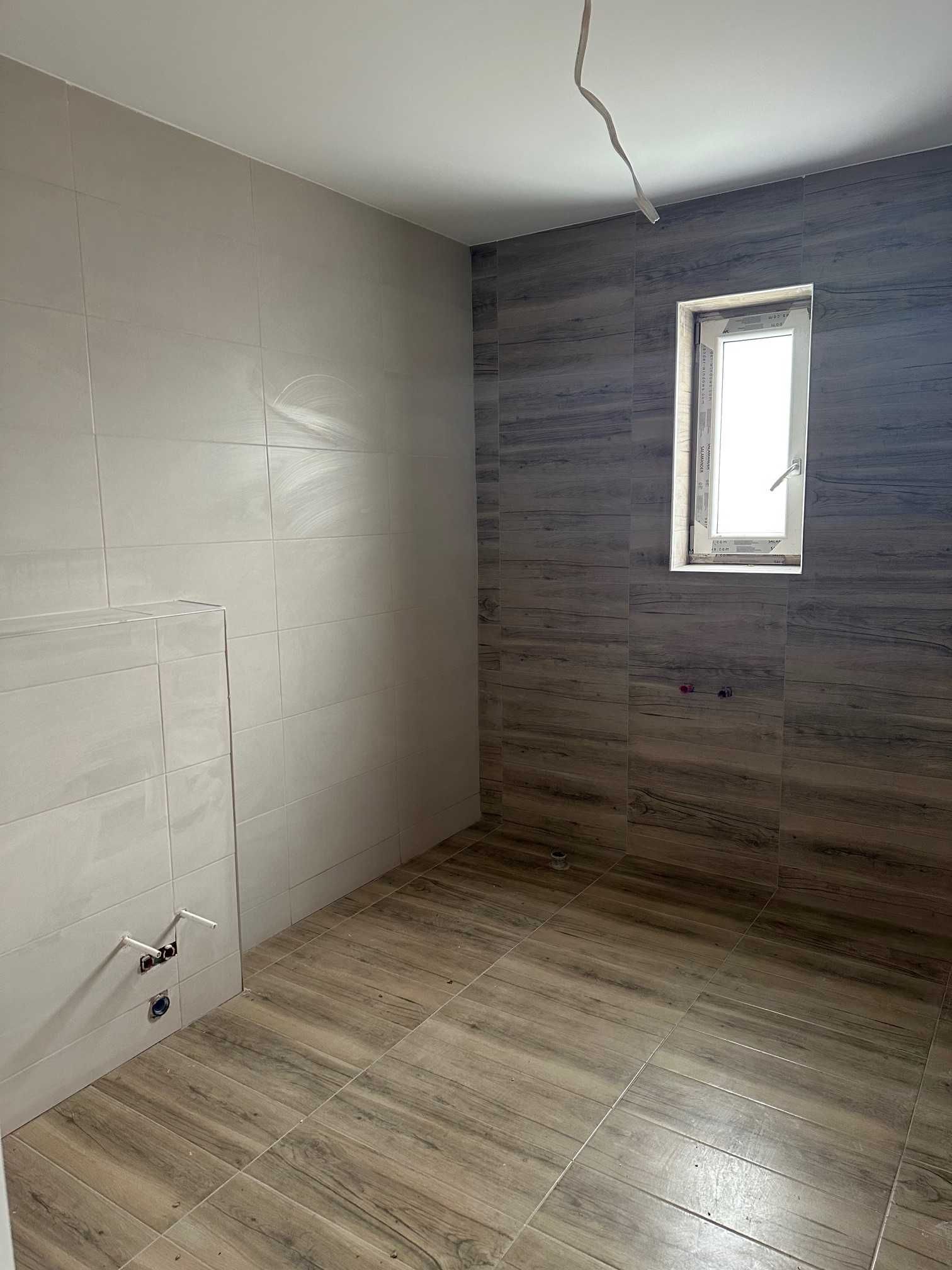 Vand casa tip duplex 4 camere - 2 bai - 105 mp - Rasinari