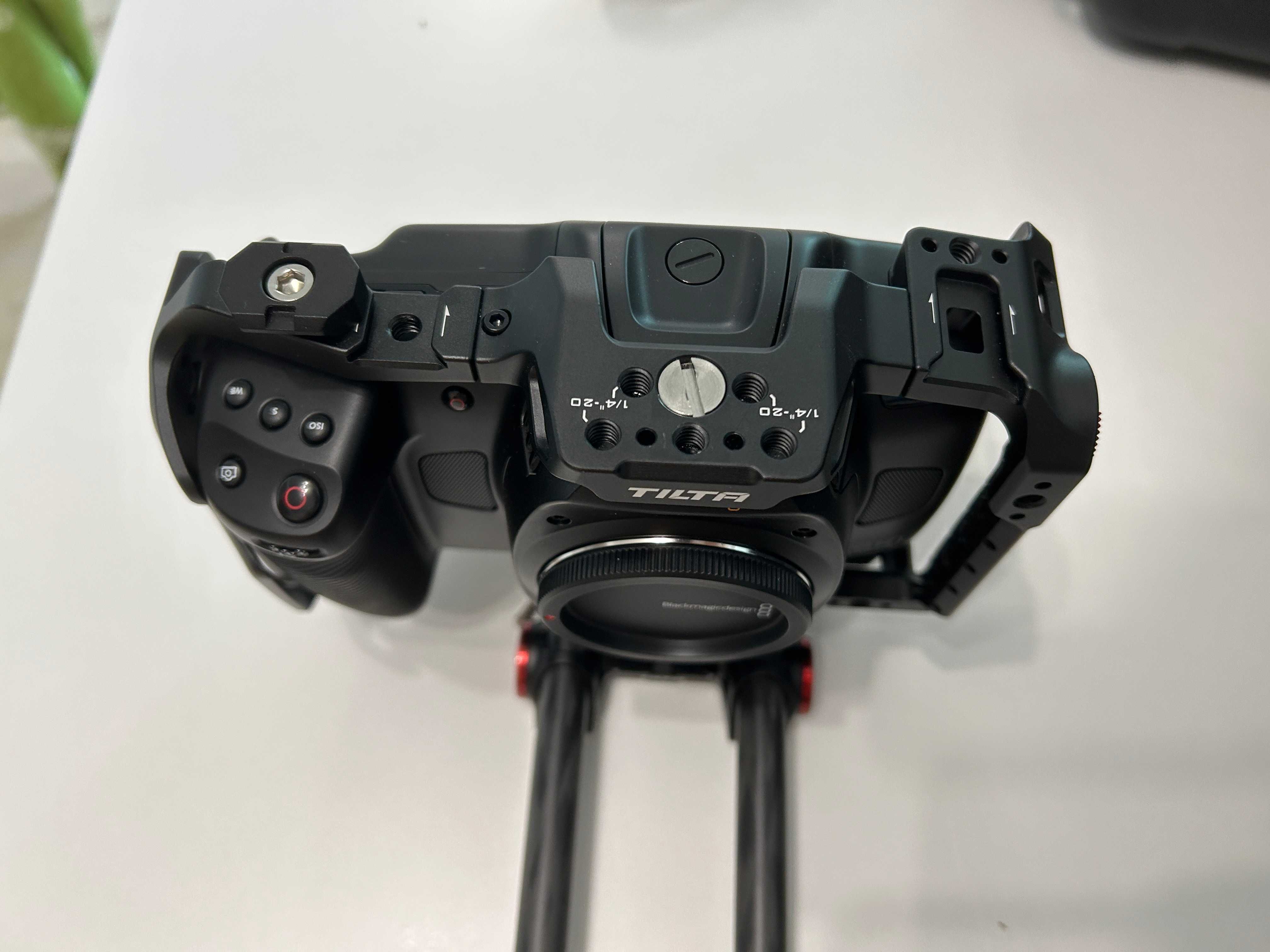 Blackmagic Design Cinema Camera 6K (Комплект, Rig)