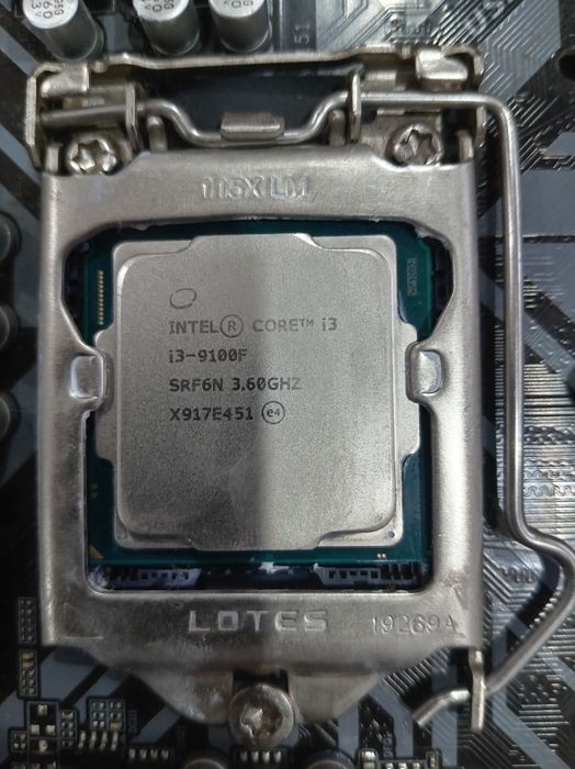 Продам процессор i3-9100f