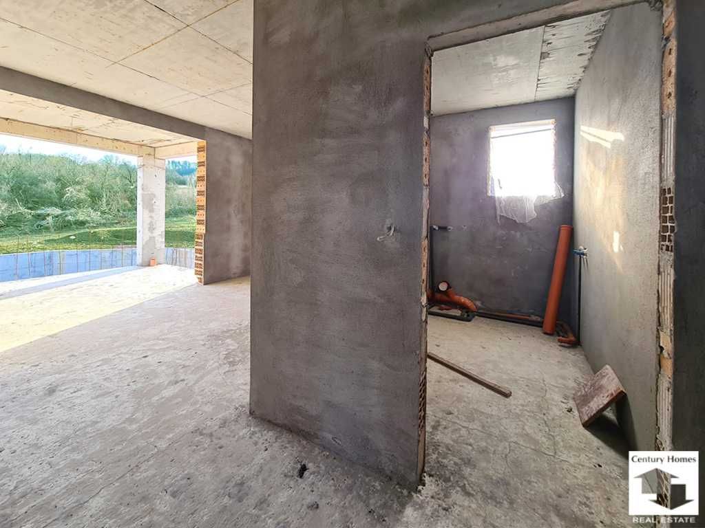 Продава се Къща в с. Пчелище, Област Велико Търново - 520 кв.м за 722 €/кв.м - Снимка #11