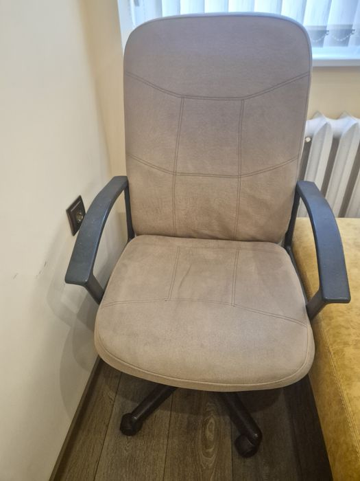 Офис стол . Офис стол