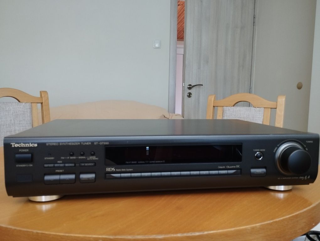 Тунер Technics ST-GT550
