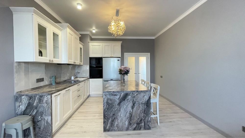 Продам 2комнатную, студия, 8 Школа