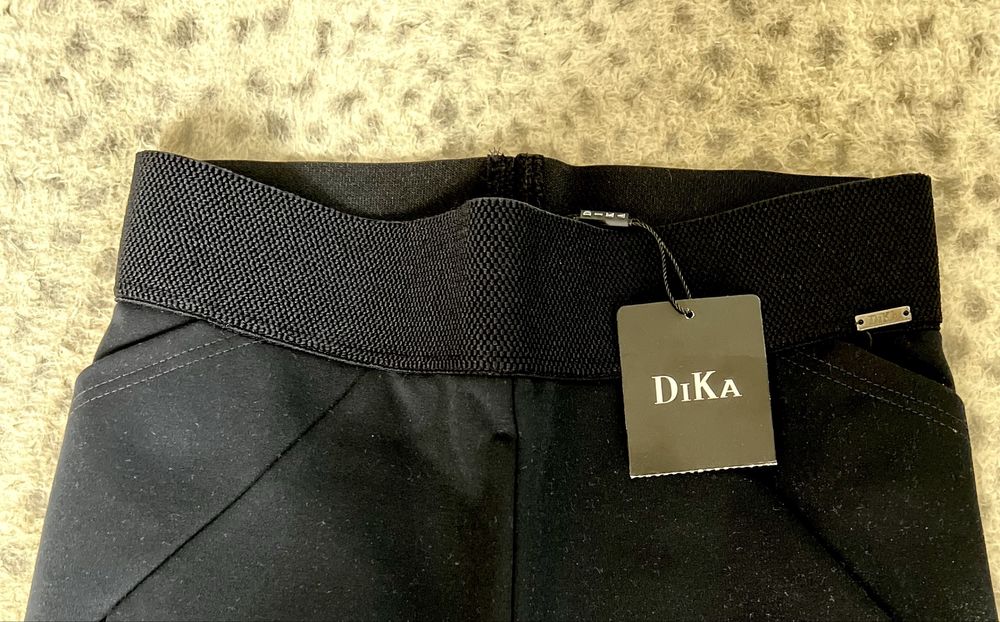 Дамски панталон DIKA