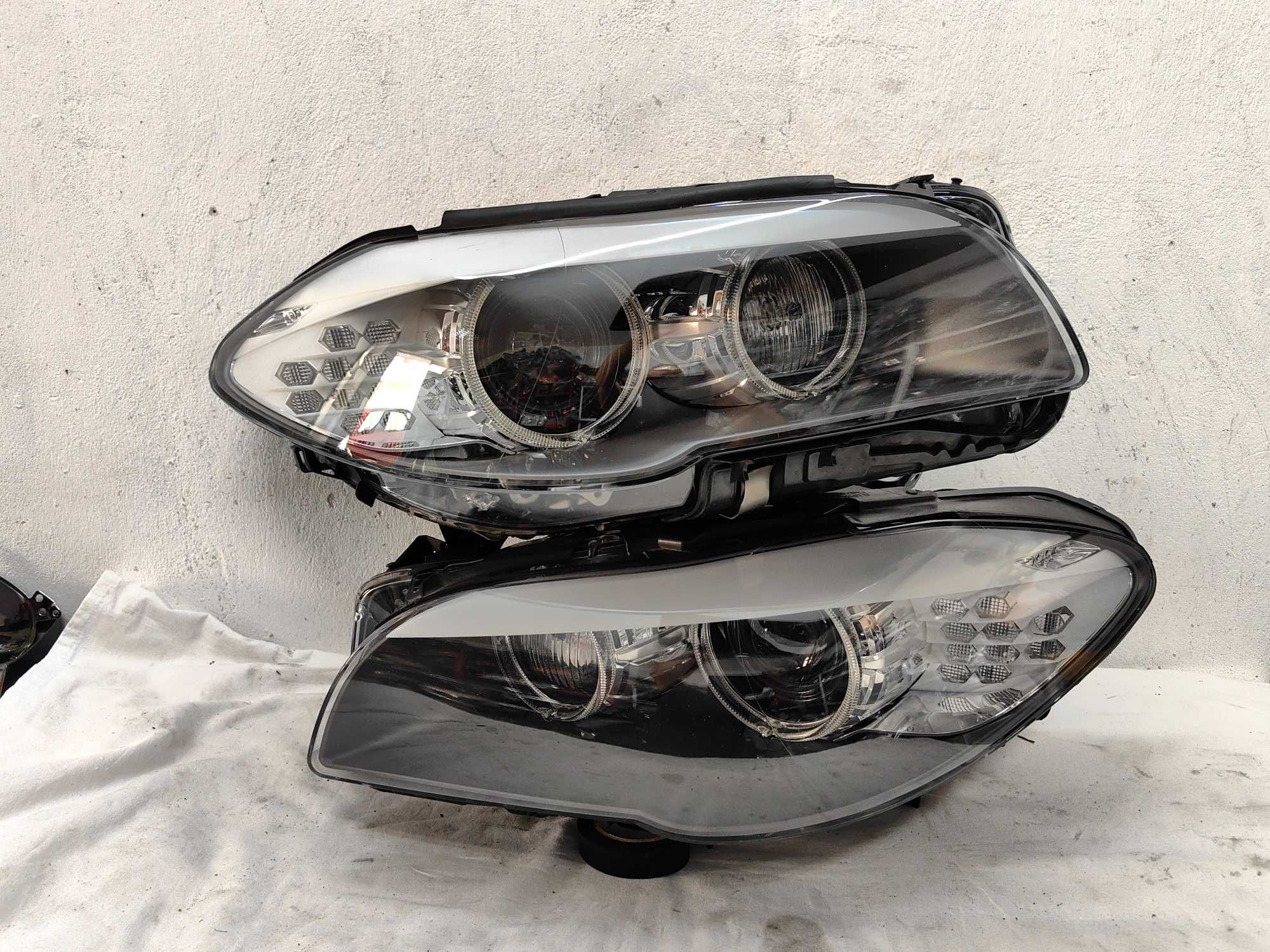 Оригинални  фарове  БМВ Ф10  BMW F10 Bixenon Led  Adaptive