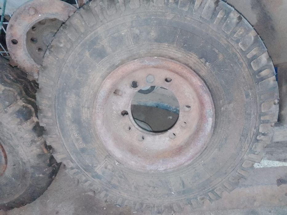 Anvelope motostivuitor 600/9