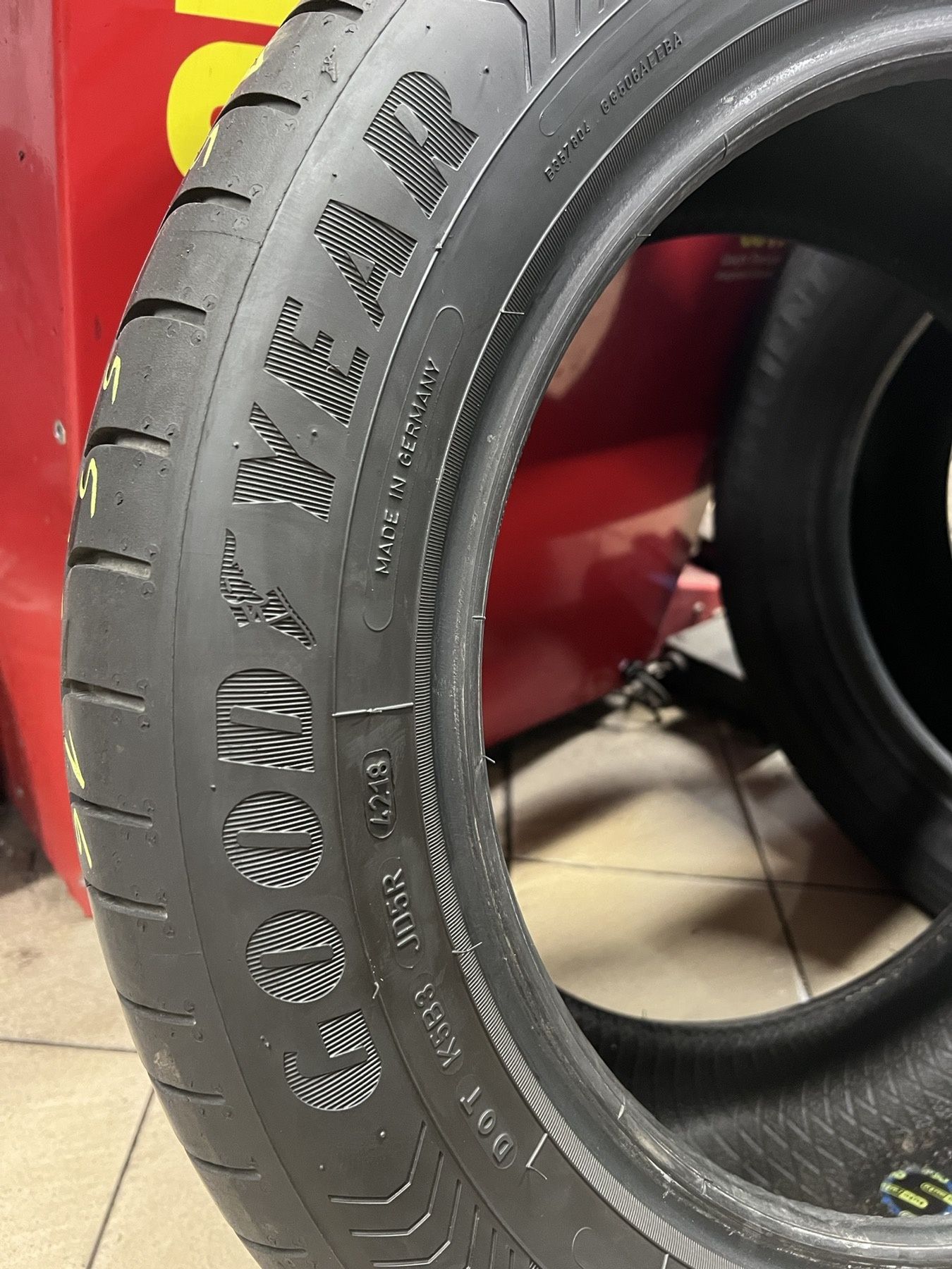 Летни гуми 215/55 R16 Good Year