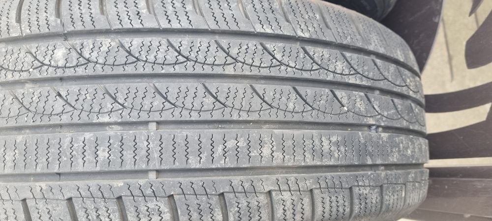 Jante roți Mercedes suv anvelope mixte 235 60 17