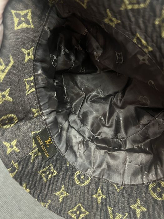 Шапка Louis Vuitton