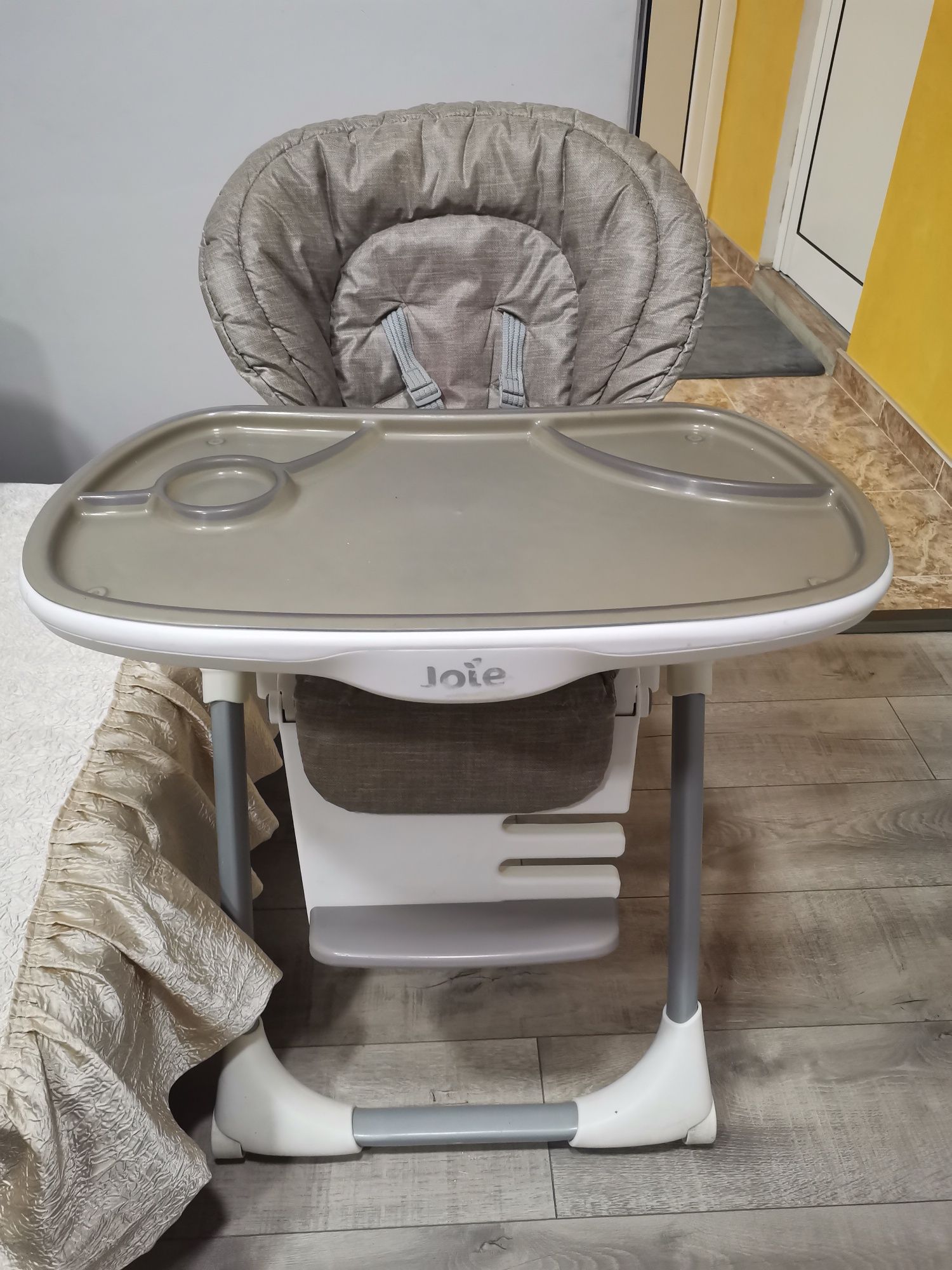 Стол за хранене Joie