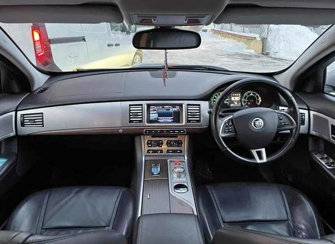 Jaguar XF 2012 2.2 Diesel 190 CP Sport automat Full led