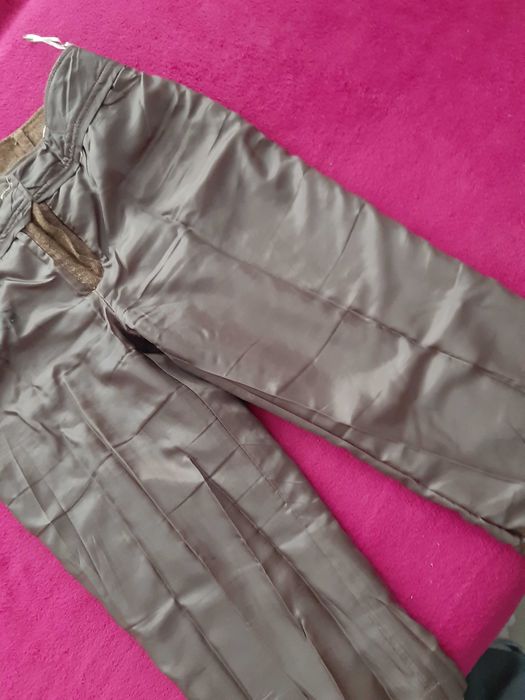 Вълнен панталон на фирма Rosi Fashion