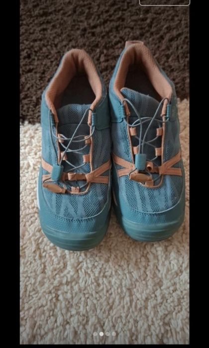 Incaltari drumetie Decathlon