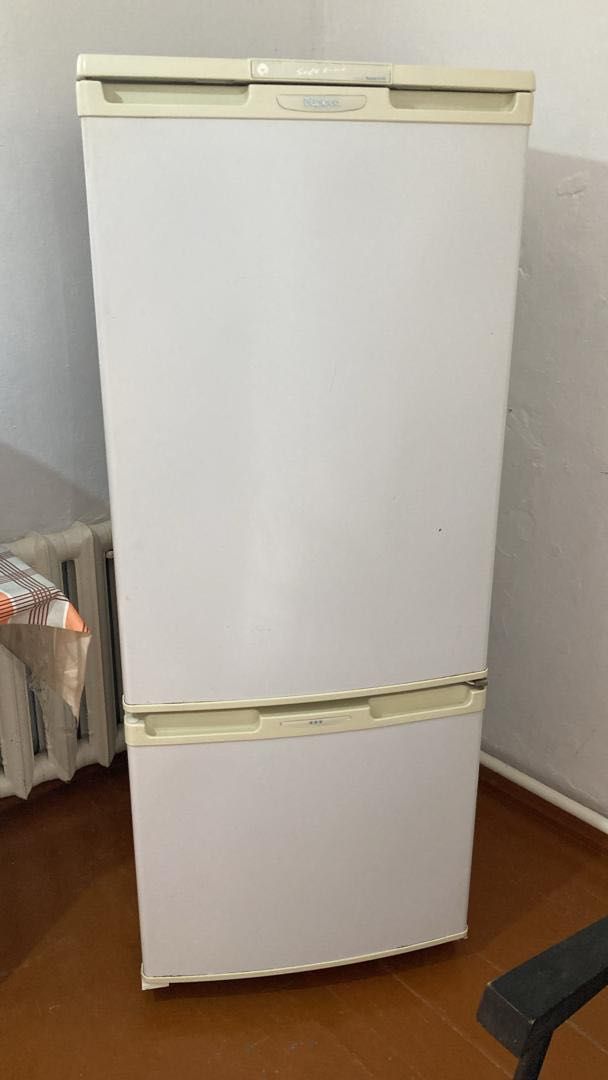 Холодильник б/у в рабочем состоянии