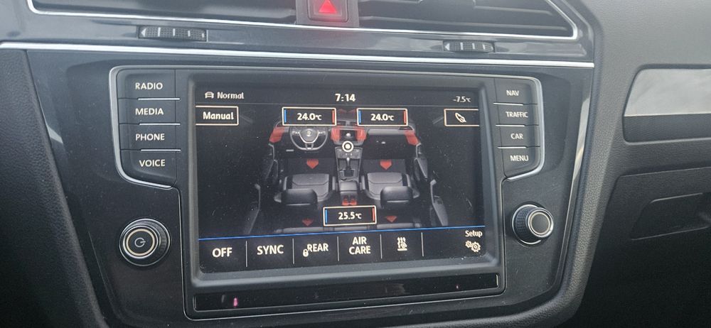Vând wolkswagen Tiguan 4×4 DSG automat ,190 cp