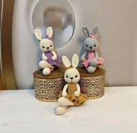 Плетени играчки на една кука-Зайчета