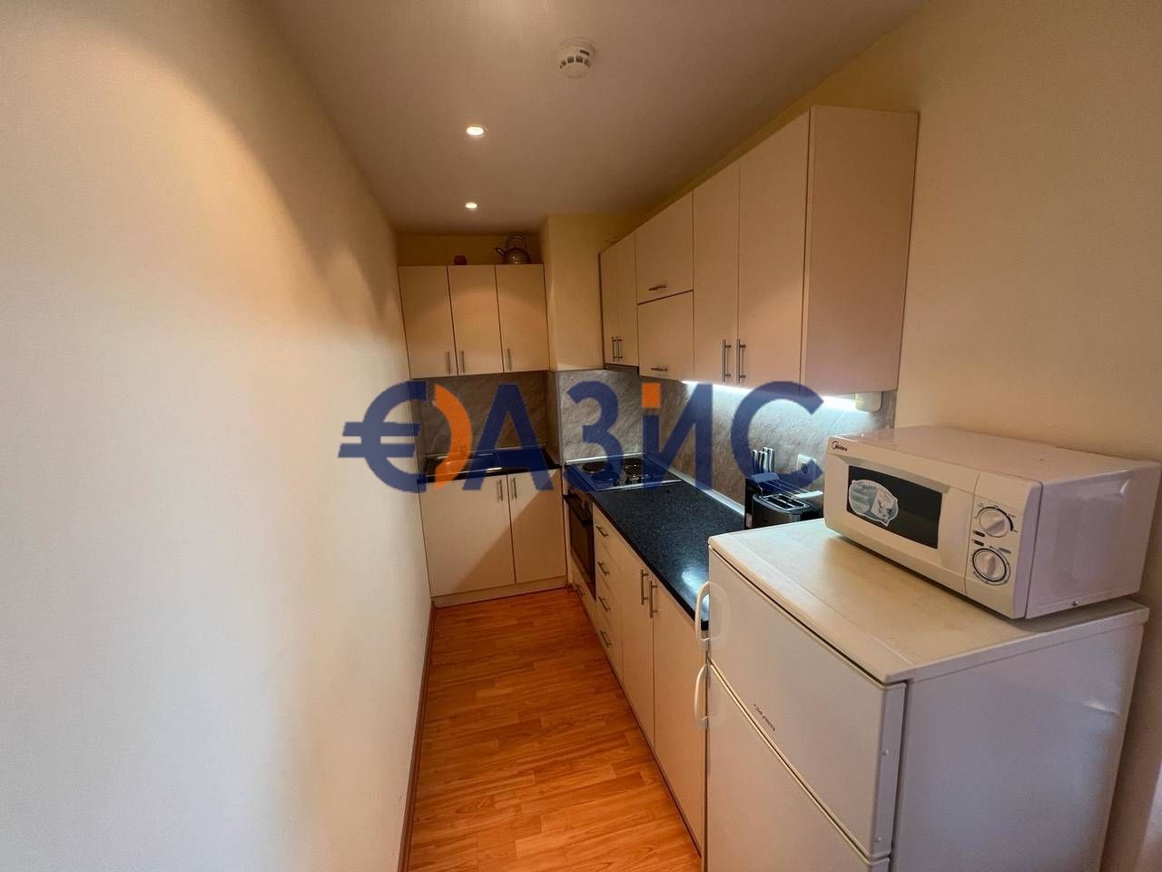 Продава се Тристаен апартамент в Свети Влас - 83 кв.м за 1566 €/кв.м - Снимка #9