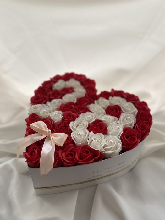 Aranjamente personalizate cu cifre sau litere