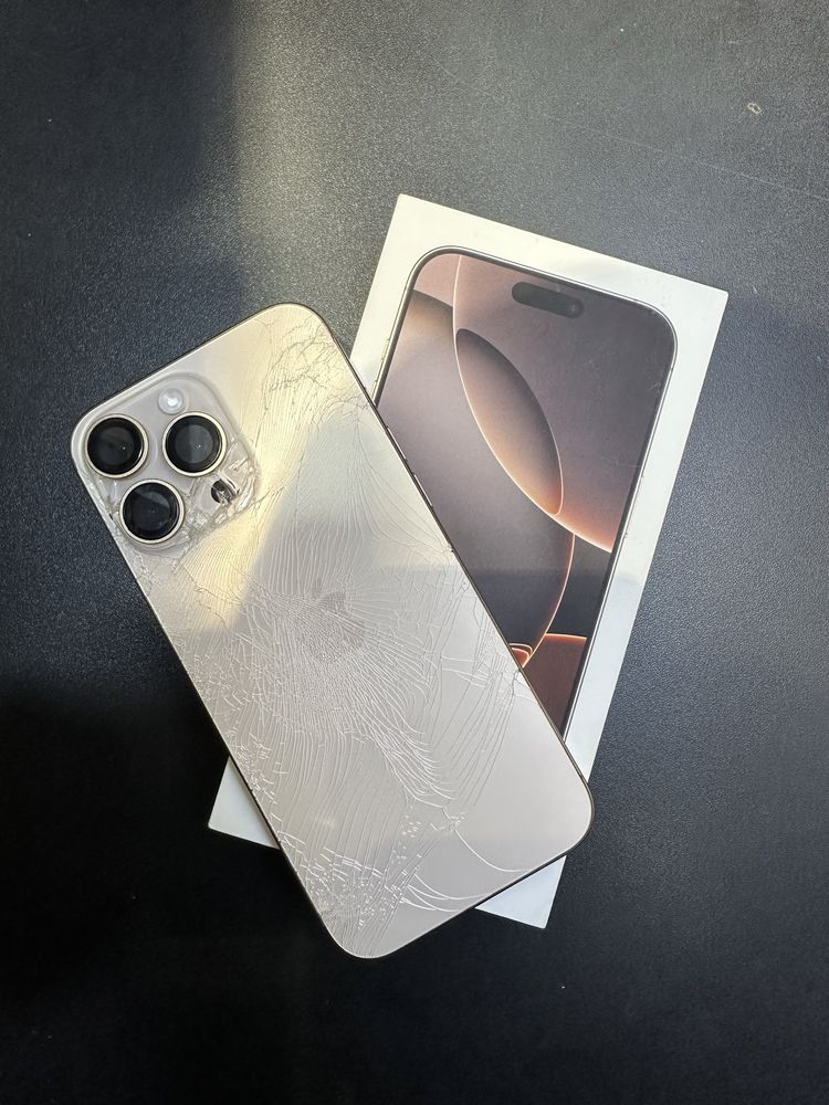 Продаетсая iphone 16 макс 256 ГБ