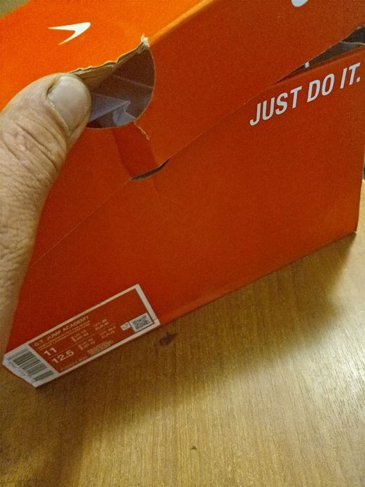 Nike.C.T.Jump Academy