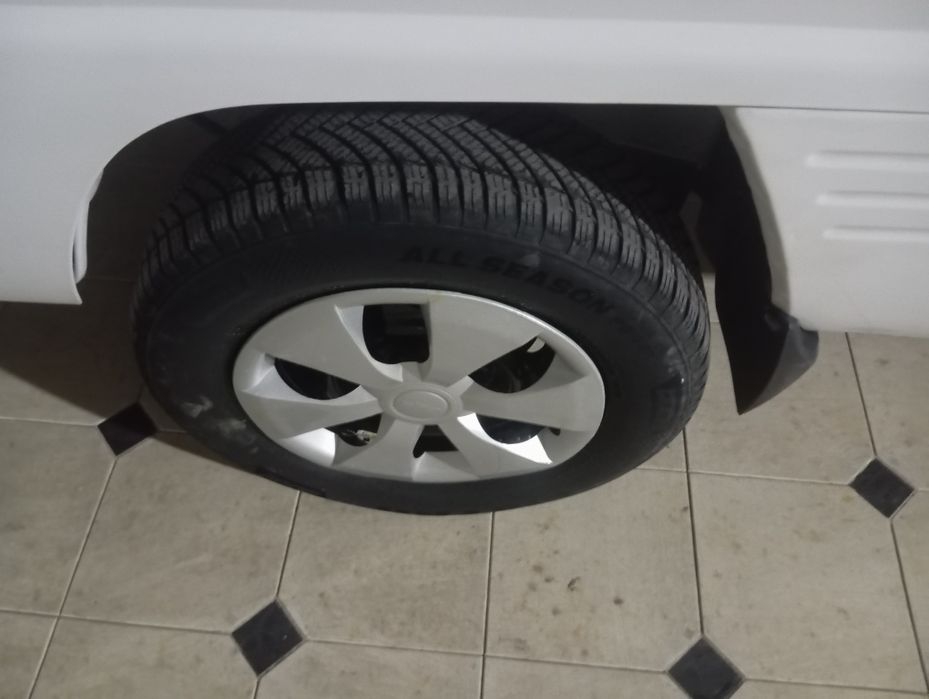 Дамас сотилди2019йил