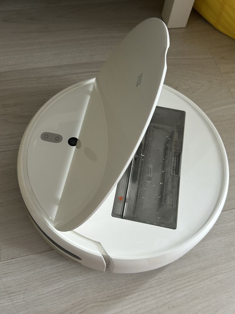 Робот пылесос Xiaomi Vacuum Mop