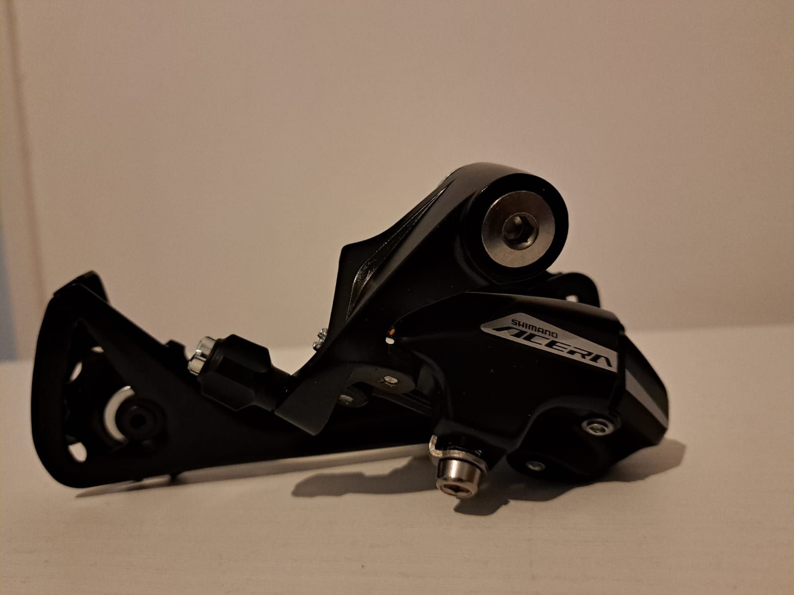 Schimbator pinioane Shimano Acera RD-M3020 8 viteze