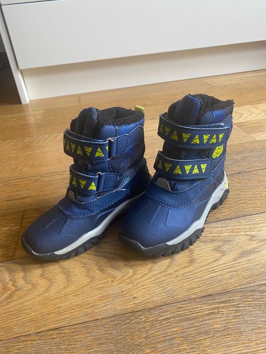 Продавам детски високи зимни обувки с топла подплата - 26 номер