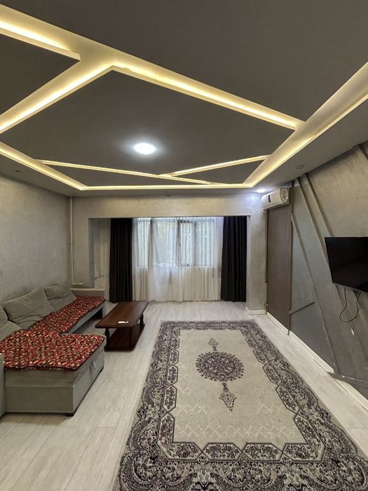 Arenda kvartira qizlarga Yunusobot metroga yaqin