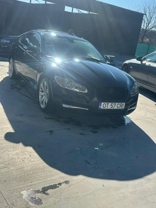 Vand Jaguar XF Portofino