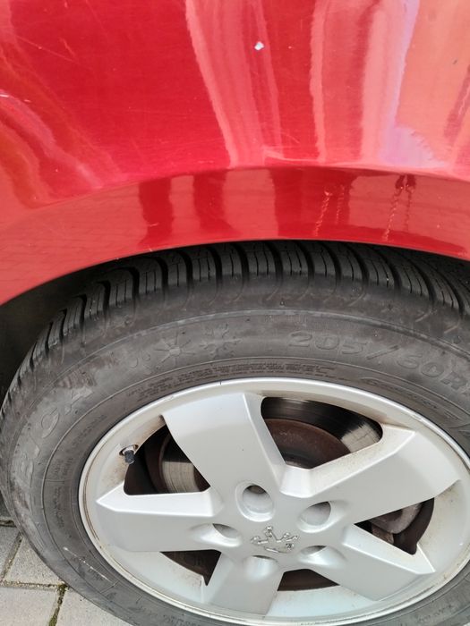 Vând Peugeot cu carte service,AC,turbina și distrib, turbina,schimbate