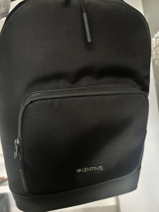 Ghiozdan valentino nou