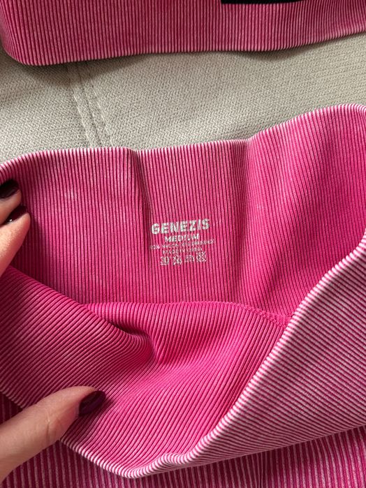 Спортен екип Genezis