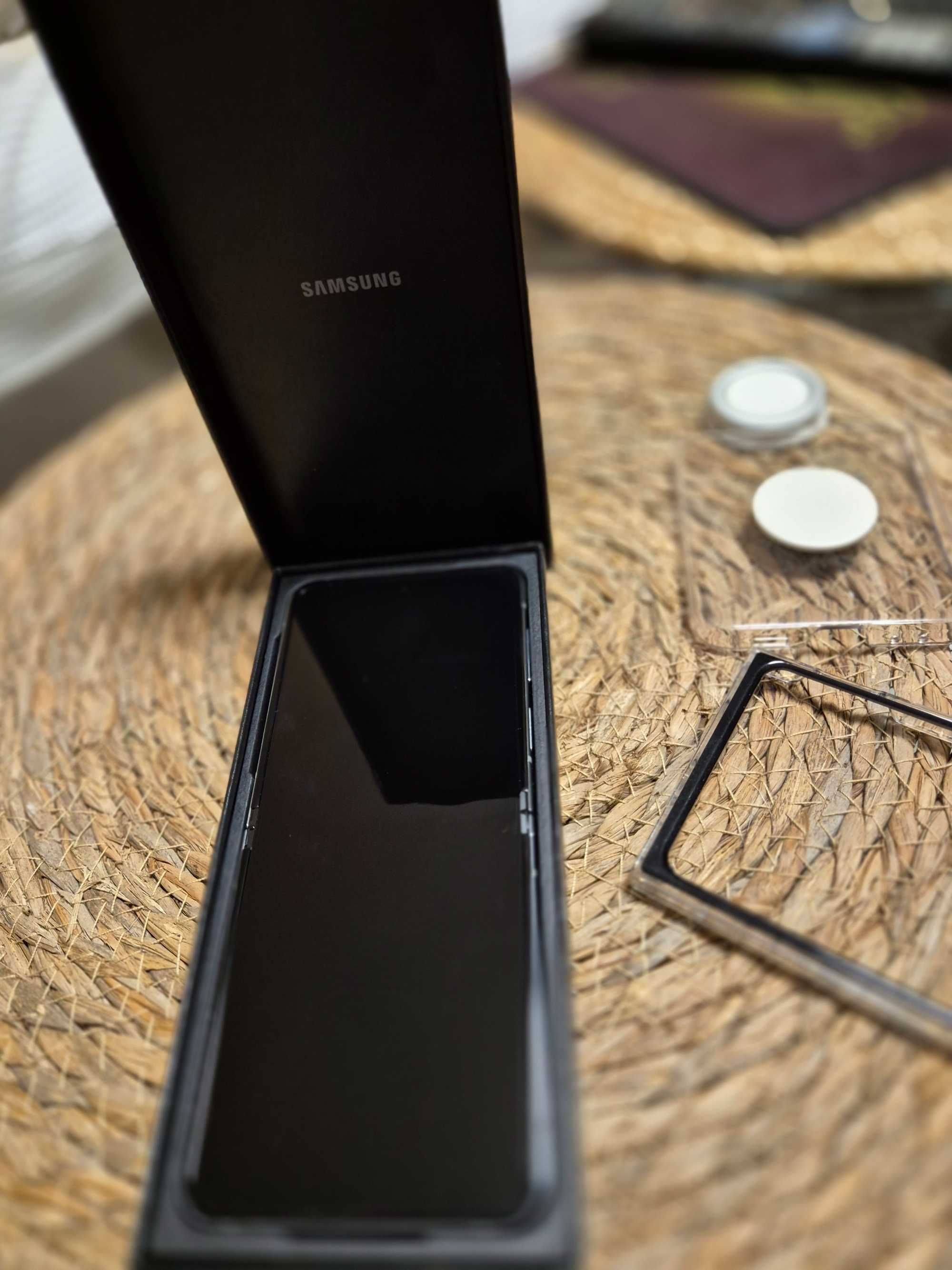 Samsung  Galaxy Z Flip5 512GB