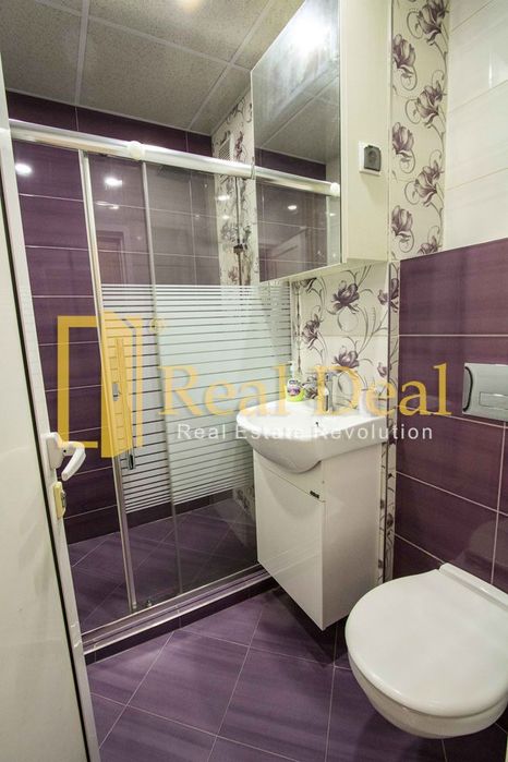 Продава се Двустаен апартамент в София, Фондови жилища - 61 кв.м за 1886 €/кв.м - Снимка #5