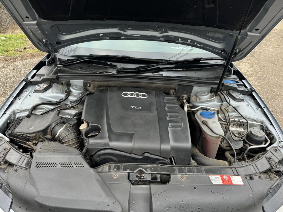 Piese dezmembrari audi a4 b8 s line 2.0 tdi CAGA LX7V