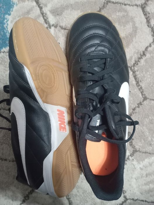 Футзалки nike tiempo