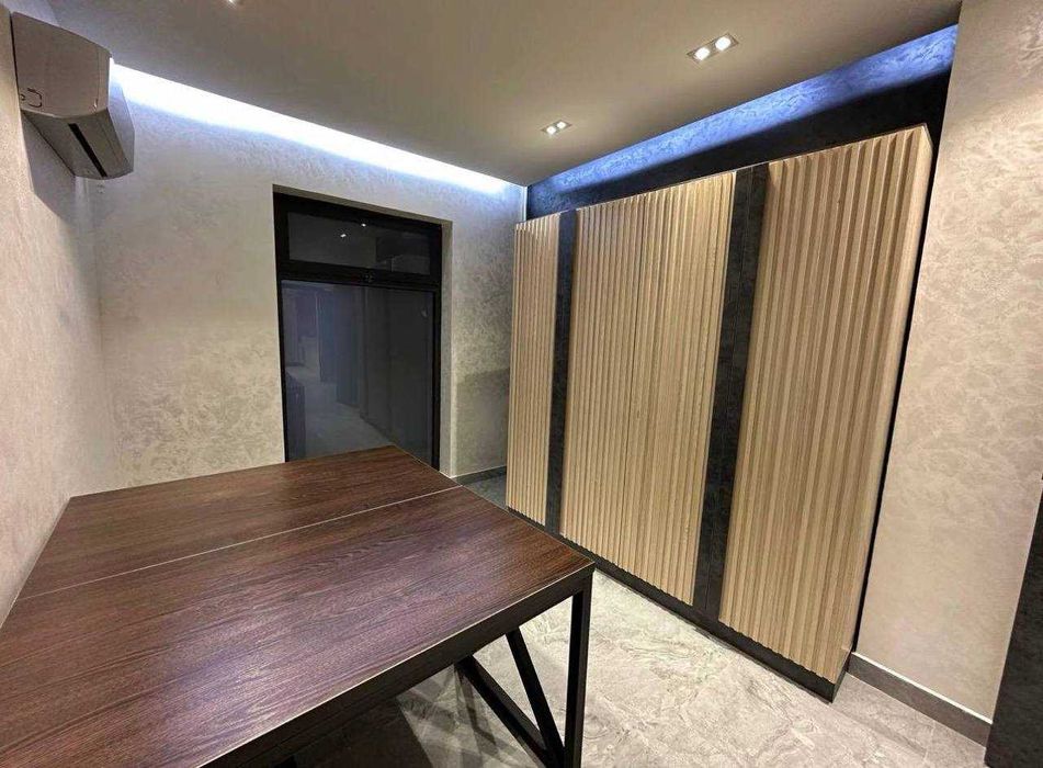 Сдается в аренду офис в центре на Дархане 120м2 4+ комнаты