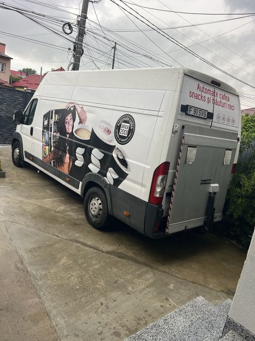 Transport marfa duba cu lift