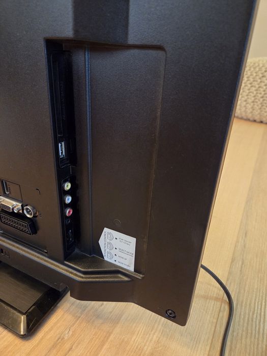 Tелевизор Finlux 24FLHYR160L