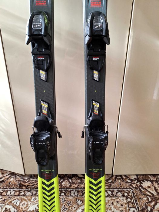 СКИ VOLKL RACETIGER JR. 140. Карани от момиче 2 сезона, общо 6-7пъти.