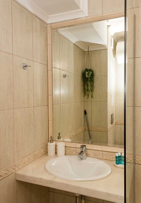 Дава се под наем Двустаен апартамент в Варна, Аспарухово - 65 кв.м за 700 € - Снимка #13